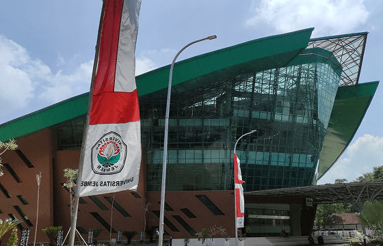 Gedung Auditorium Universitas Jember